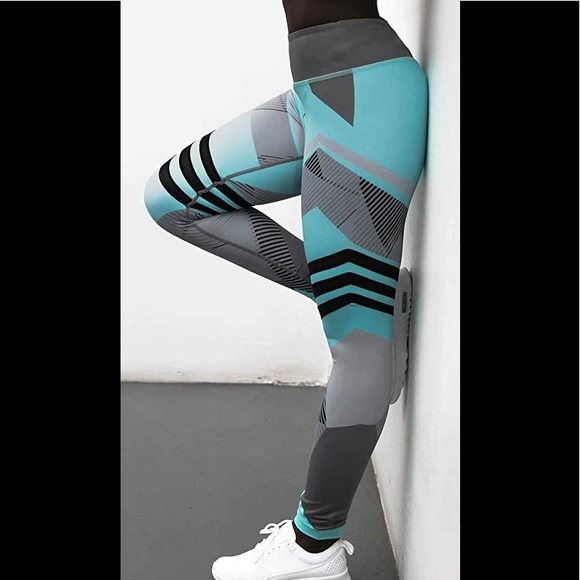 Striped Reflective Fabric Yoga/work out/exercise/relaxing/walking/comfy Legging - Picture 6 of 7